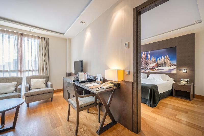 Junior Suite image 3