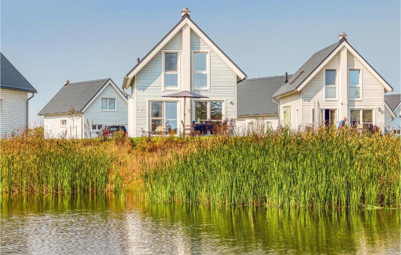 Holiday Home image 1