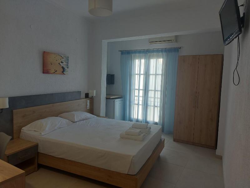 Karafelas Hotel - image 6