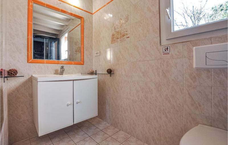 Five-Bedroom Holiday Home image 2