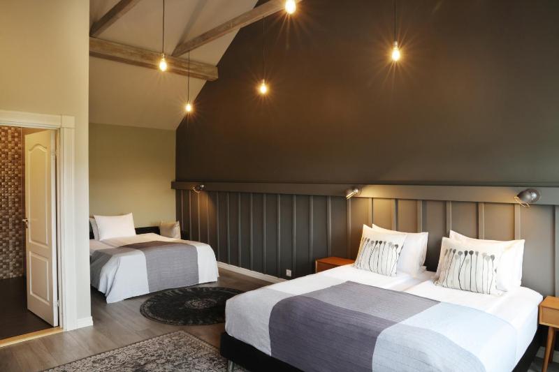 Superior Double Room image 1