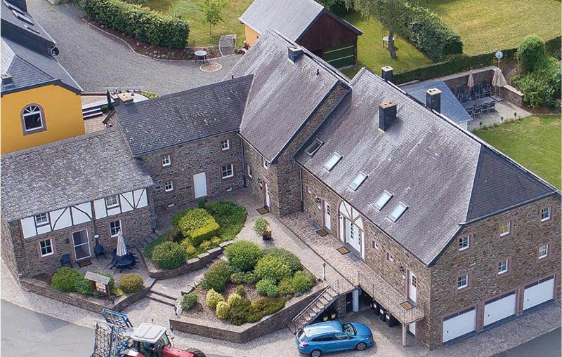 Two-Bedroom Holiday Home image 4