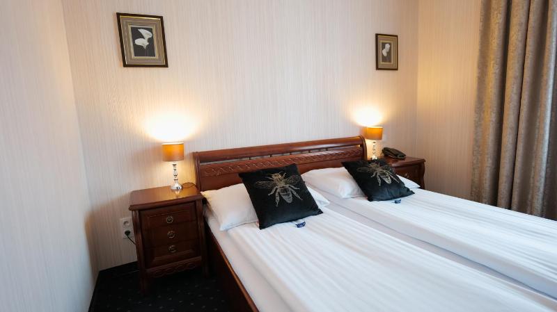 Suite image 1