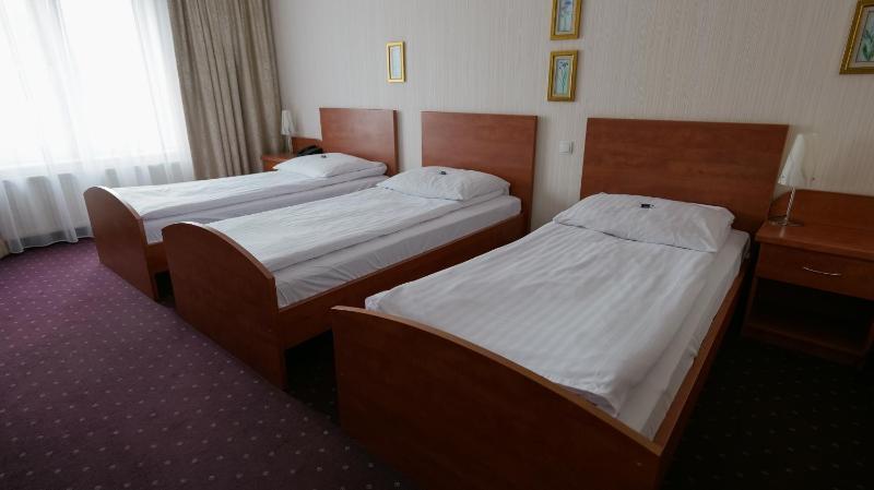 Triple Room image 1