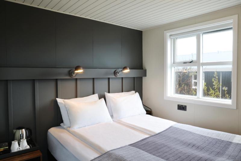 Economy Double or Twin Room image 1