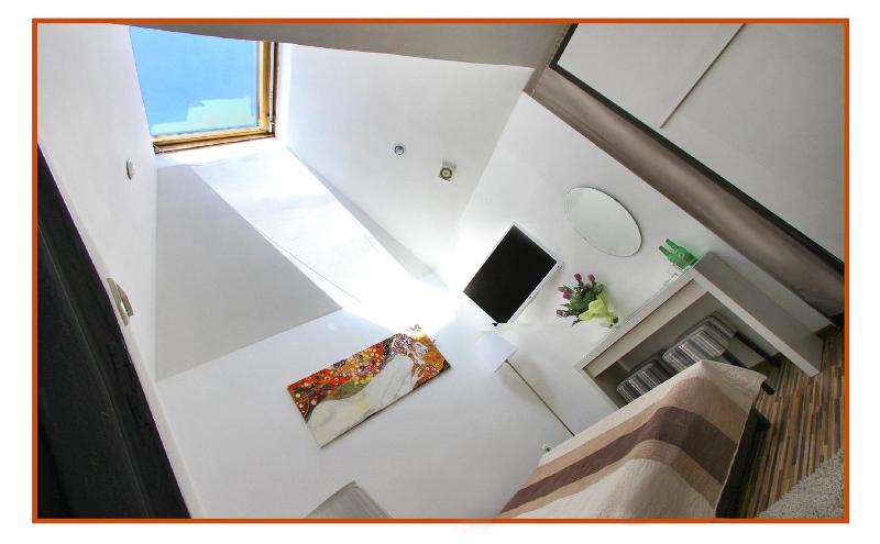 Standard Double or Twin Room image 4