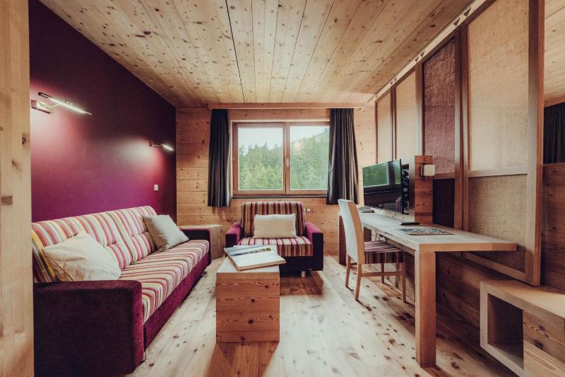 Junior Suite image 2