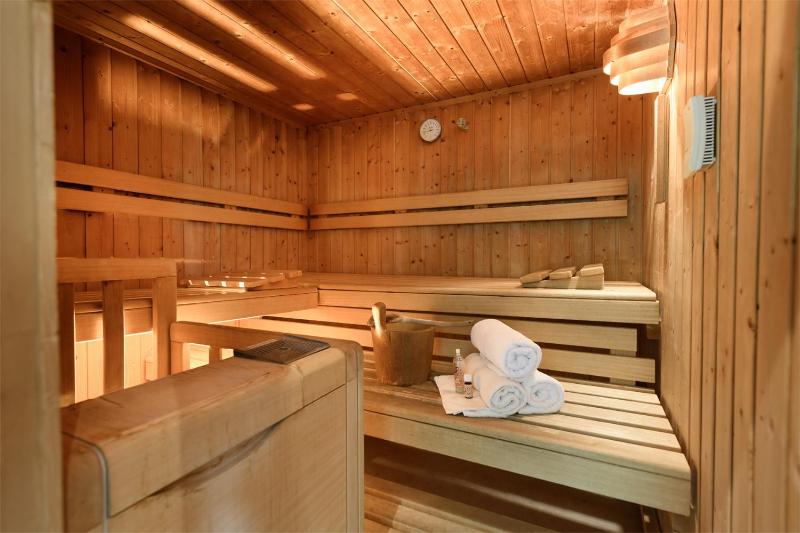 Double Room with Balcony or Terrace image 4