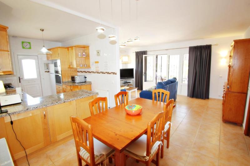 Paula-3 - holiday home with private swimming pool in Moraira - image 26