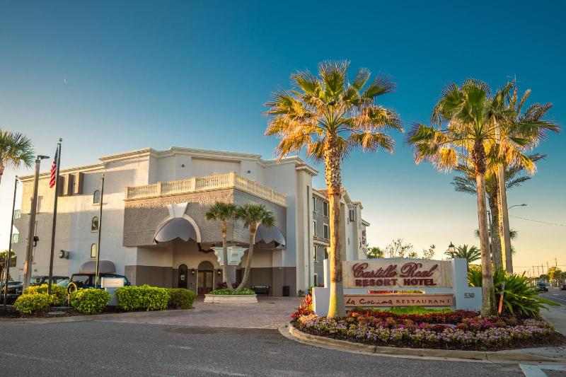 Castillo Real St. Augustine Beach Resort Tapestry by Hilton - image 7