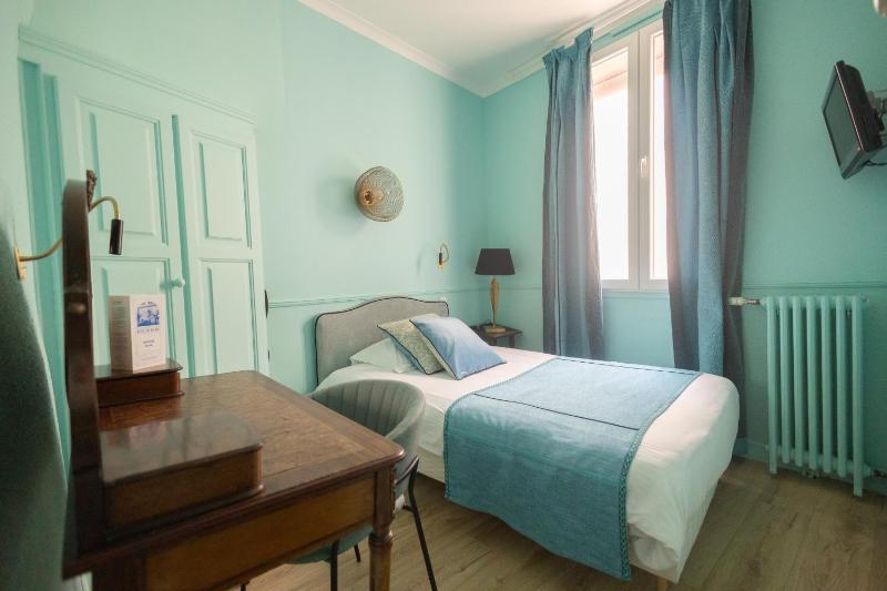Economy Single Room with Inner Courtyard View image 1