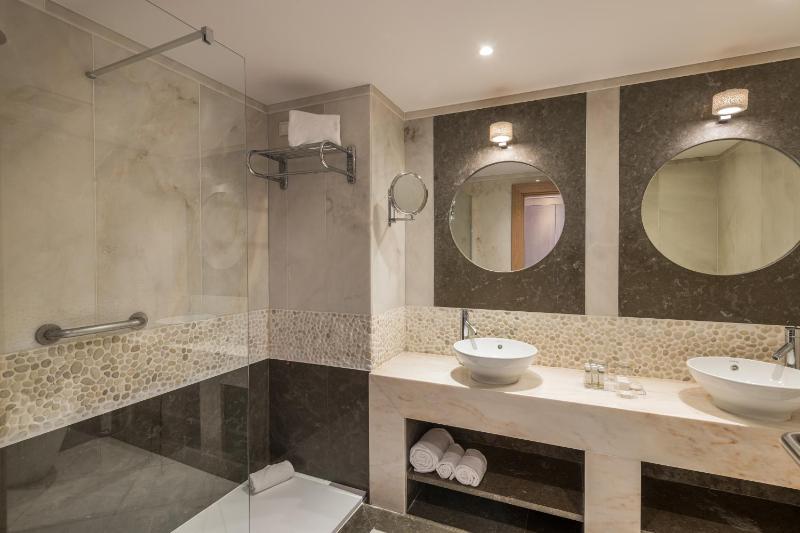 Sesimbra Oceanfront Hotel - Preferred Hotels and Resorts - image 39