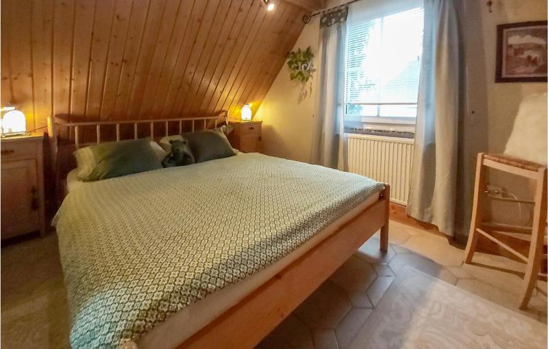 Two-Bedroom Apartment image 4
