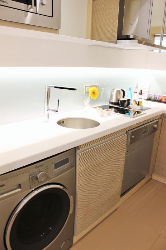 Spacious Two-Bedroom Suite image 4