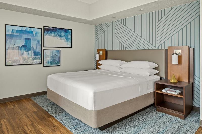 Minneapolis Marriott City Center - image 10