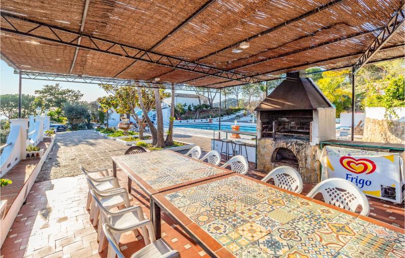 Awesome Home In Mijas - image 22