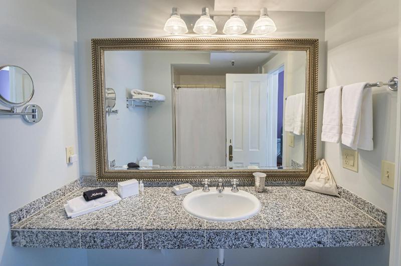 King Room image 2