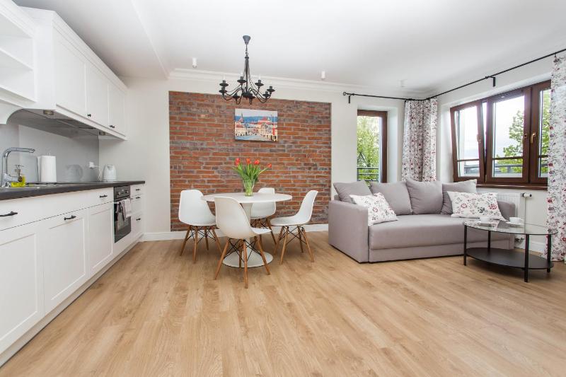Villa Allegra Apartamenty z ogrodem i salą zabaw darmowy parking i leżaki 5minut do morza - image 45