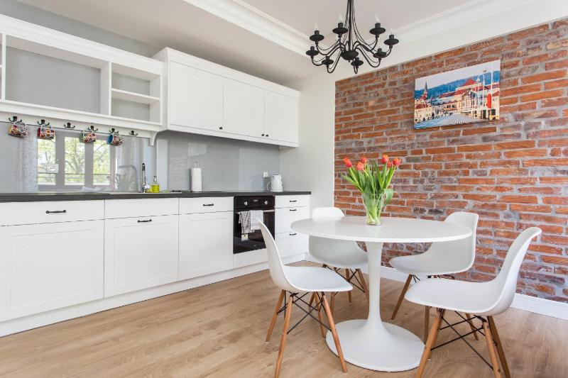 Villa Allegra Apartamenty z ogrodem i salą zabaw darmowy parking i leżaki 5minut do morza - image 37