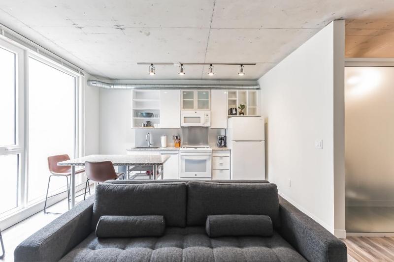 DT Delight Downtown Living One-bedroom Endless Access - image 12