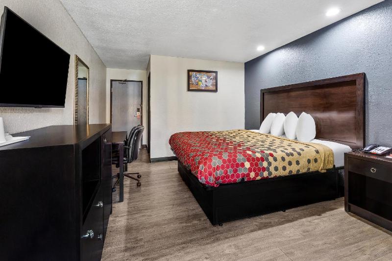 Queen Room - Accessible/Nonsmoking image 1