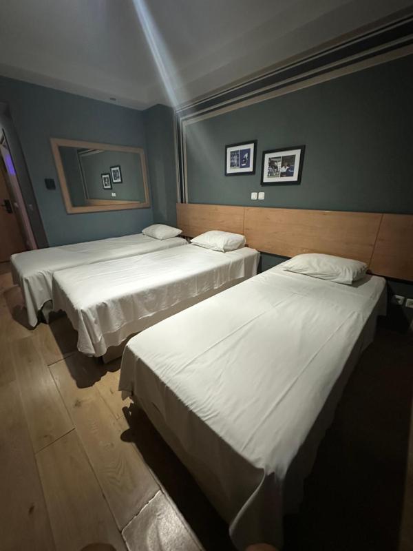 Triple Room image 3