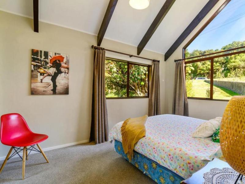 Rotoiti Bay Bliss - image 43