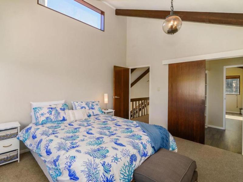 Rotoiti Bay Bliss - image 22