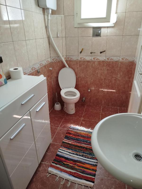 Apartment image 2