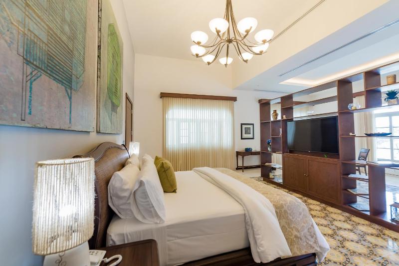 Delfina Boutique Hotel - image 7