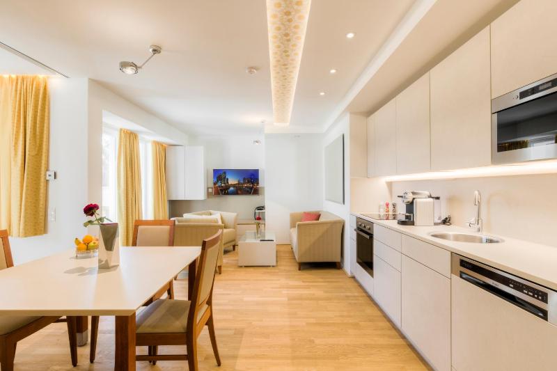 Superior Two-Bedroom Apartment image 2