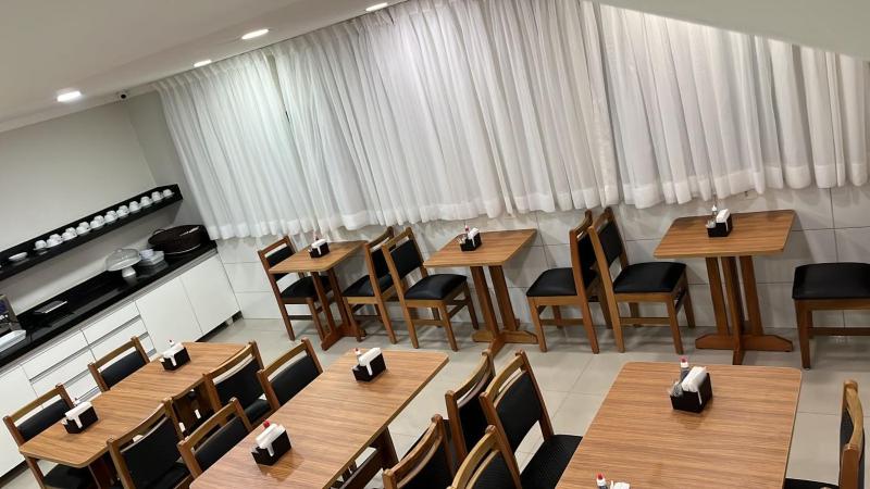 Hotel Quintino - No Coração de São Paulo 2 Min do Metrô Sé 10 Min do Brás 5 Min da 25 de Março e Estacionamento no Local Grátis - image 9