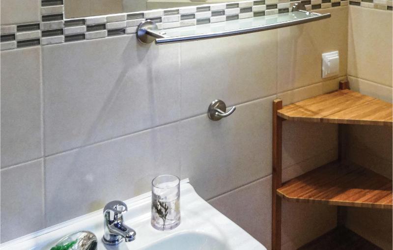 Three-Bedroom Holiday Home  image 3