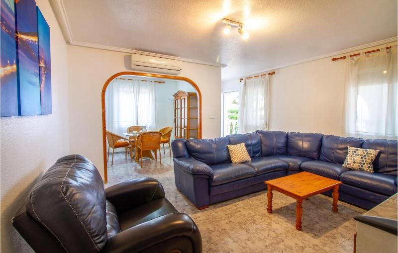 Gorgeous Home In Gran Alacant - image 5