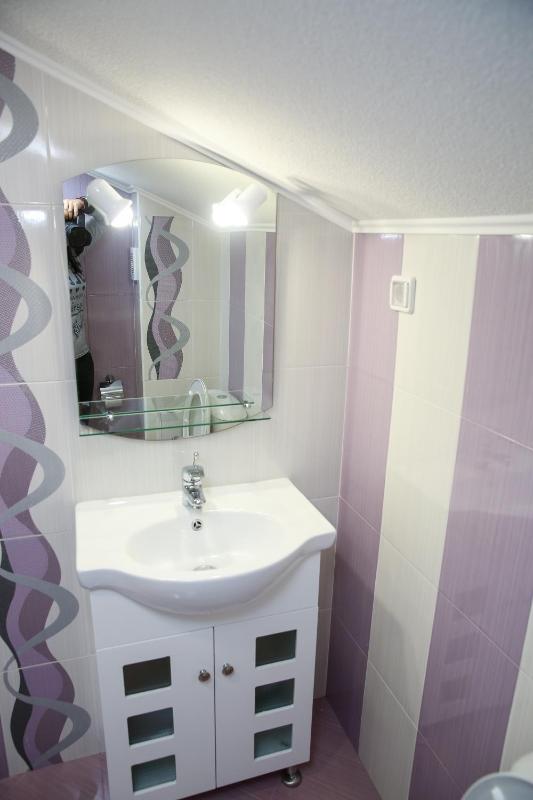 Double or Twin Room with Shower image 2