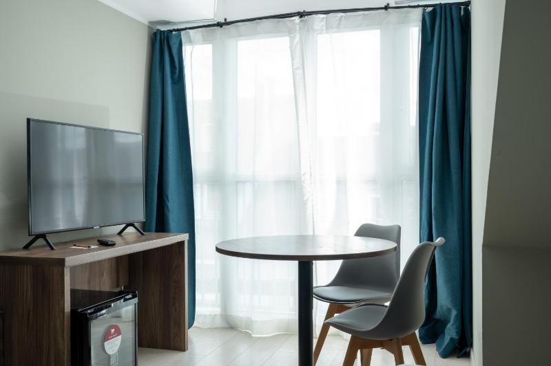 Single Room image 4