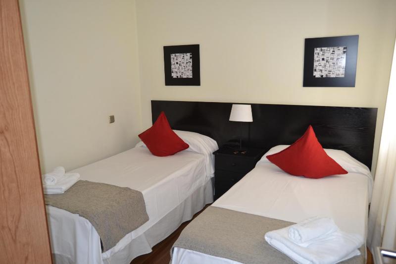 New Point Madrid Apartments - image 12