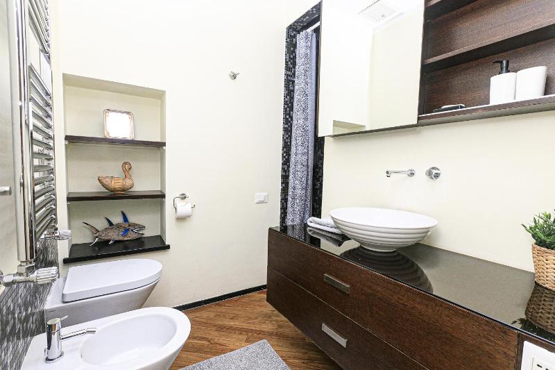iFlat Mare Fuori Suite Apartment - image 16