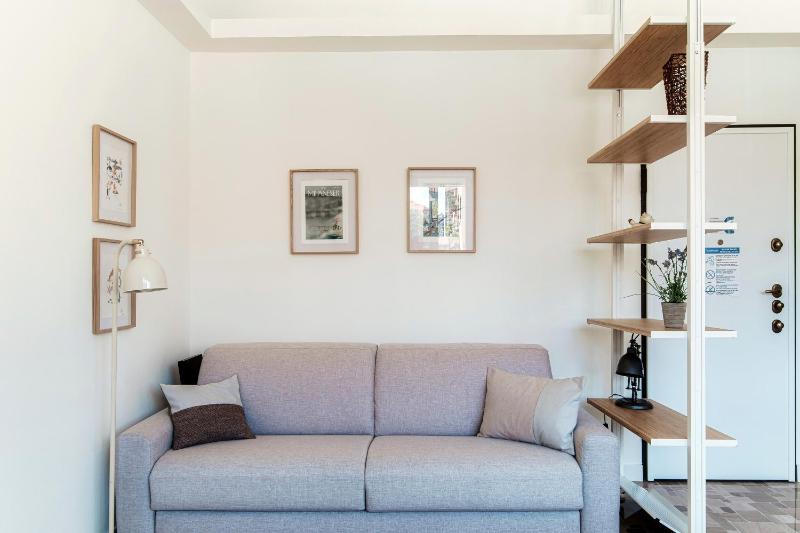 Ria Apartment by Quokka 360 - Central Como Apartment - image 4