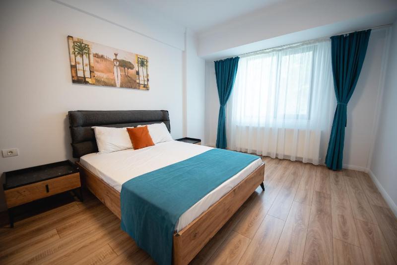 Family One-Bedroom Apartment with Balcony image 4