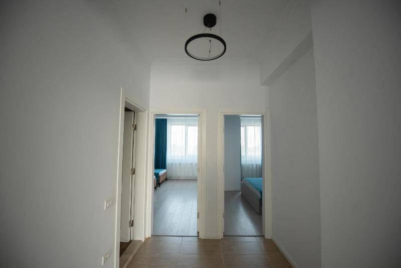 King Suite with Balcony image 1