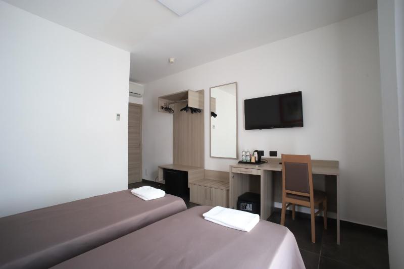 Tiby Hotel - image 45