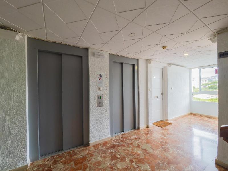 Cubo's Estudio Algaida Calahonda Beach - image 12