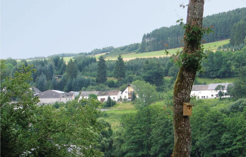 Three-Bedroom Holiday Home  image 3