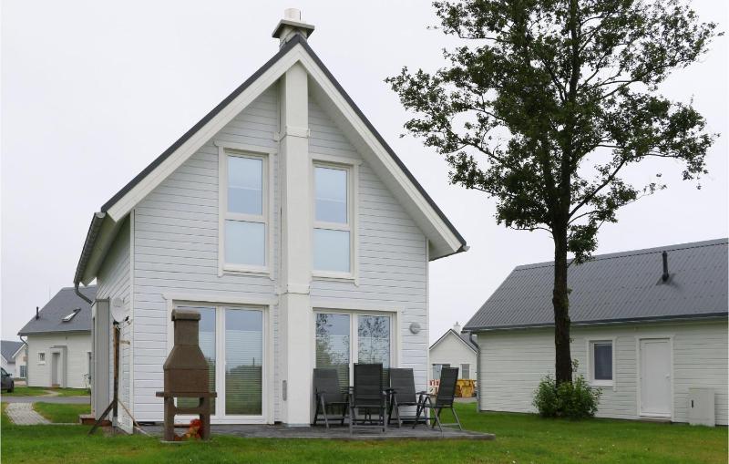 Two-Bedroom Holiday Home image 1