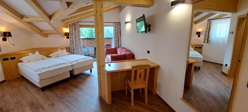 Superior Double or Twin Room image 2