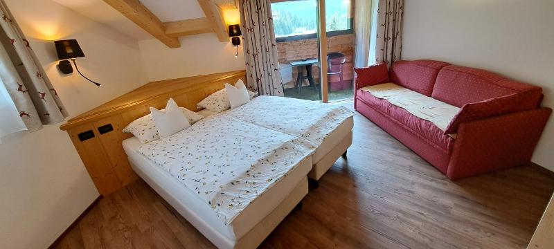 Superior Double or Twin Room image 1