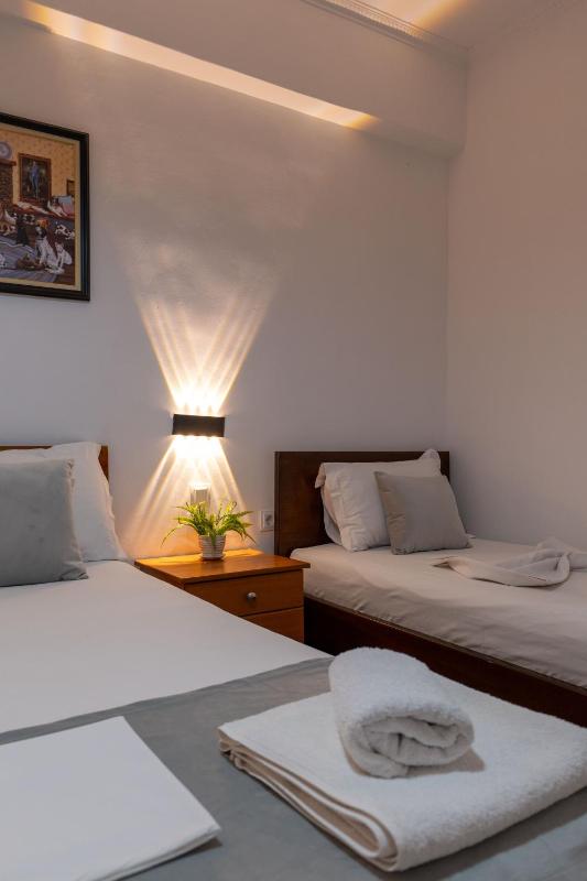 Triple Room image 4