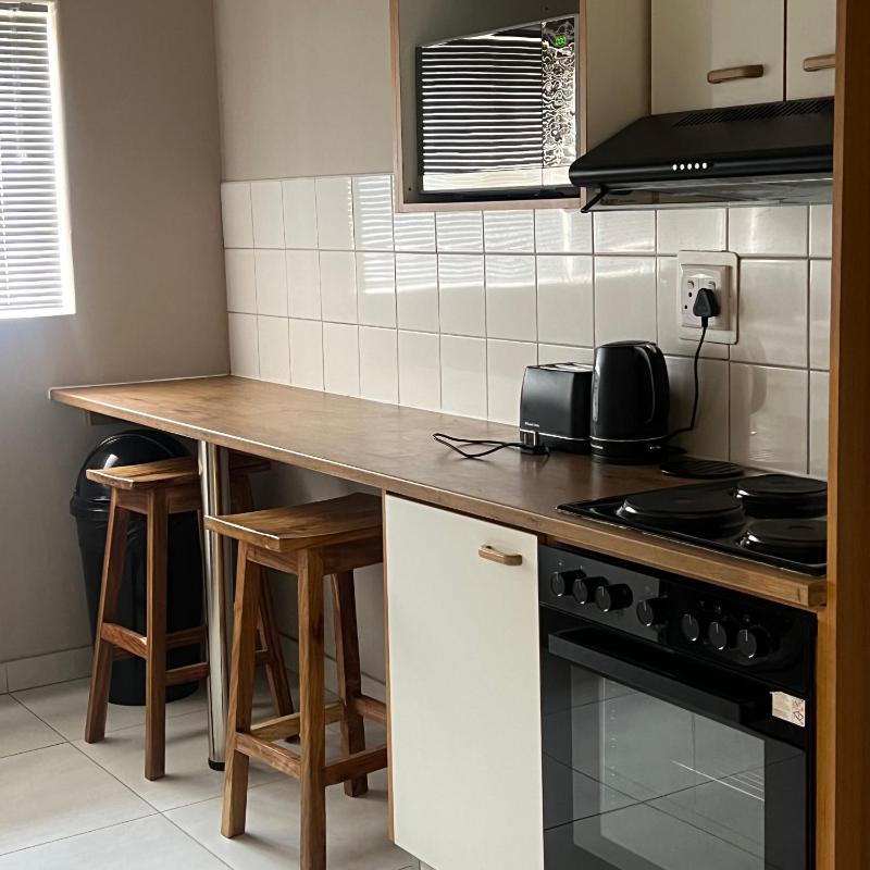 Stern self catering apartments - image 10