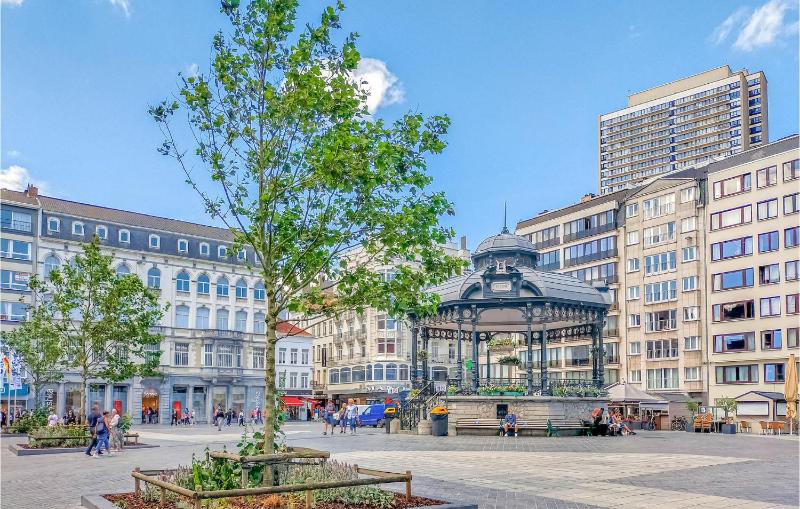 Amazing Apartment In Oostende With Swimming Pool - image 13
